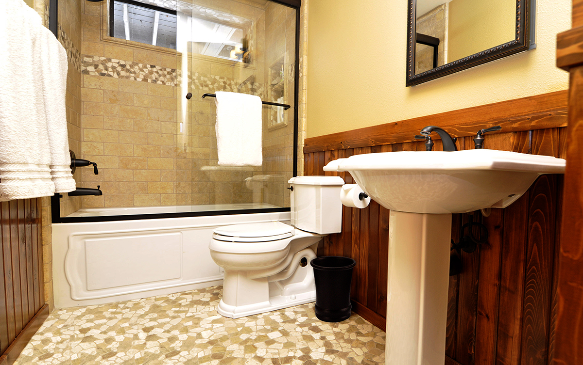 Mountain Living Interiors and Design, Mammoth Lakes Renovations Bathroom